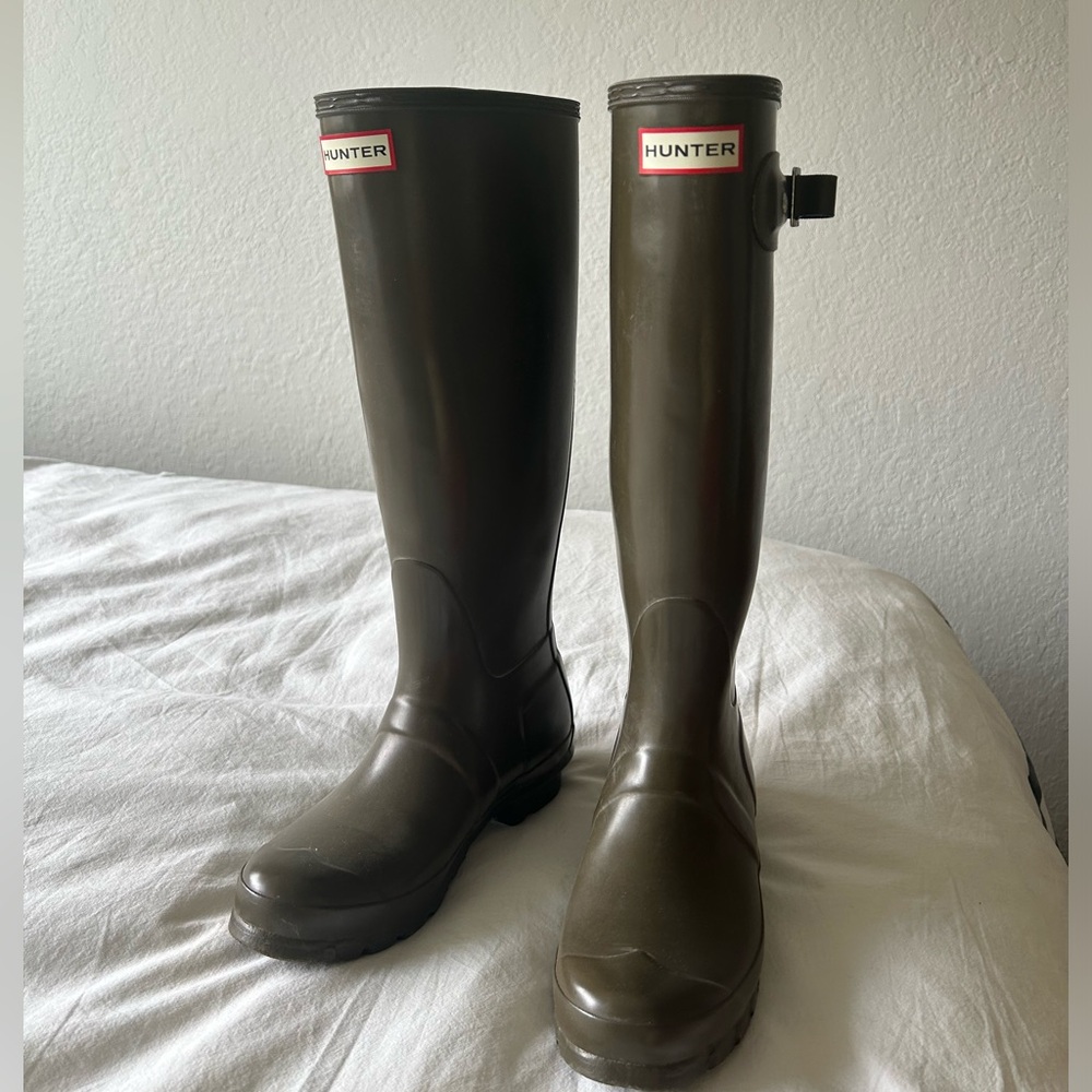 Hunter rain boots
